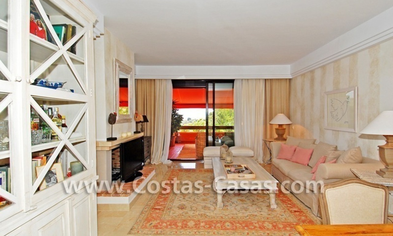 Apartamento de estilo mediterráneo para alquiler vacacional en Benahavis – Marbella 5