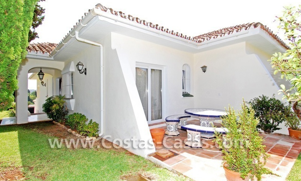 Villa en venta en Nueva Andalucia - Marbella 10