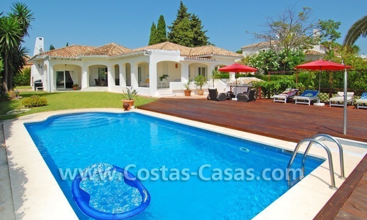 Villa en venta en Nueva Andalucia - Marbella 1