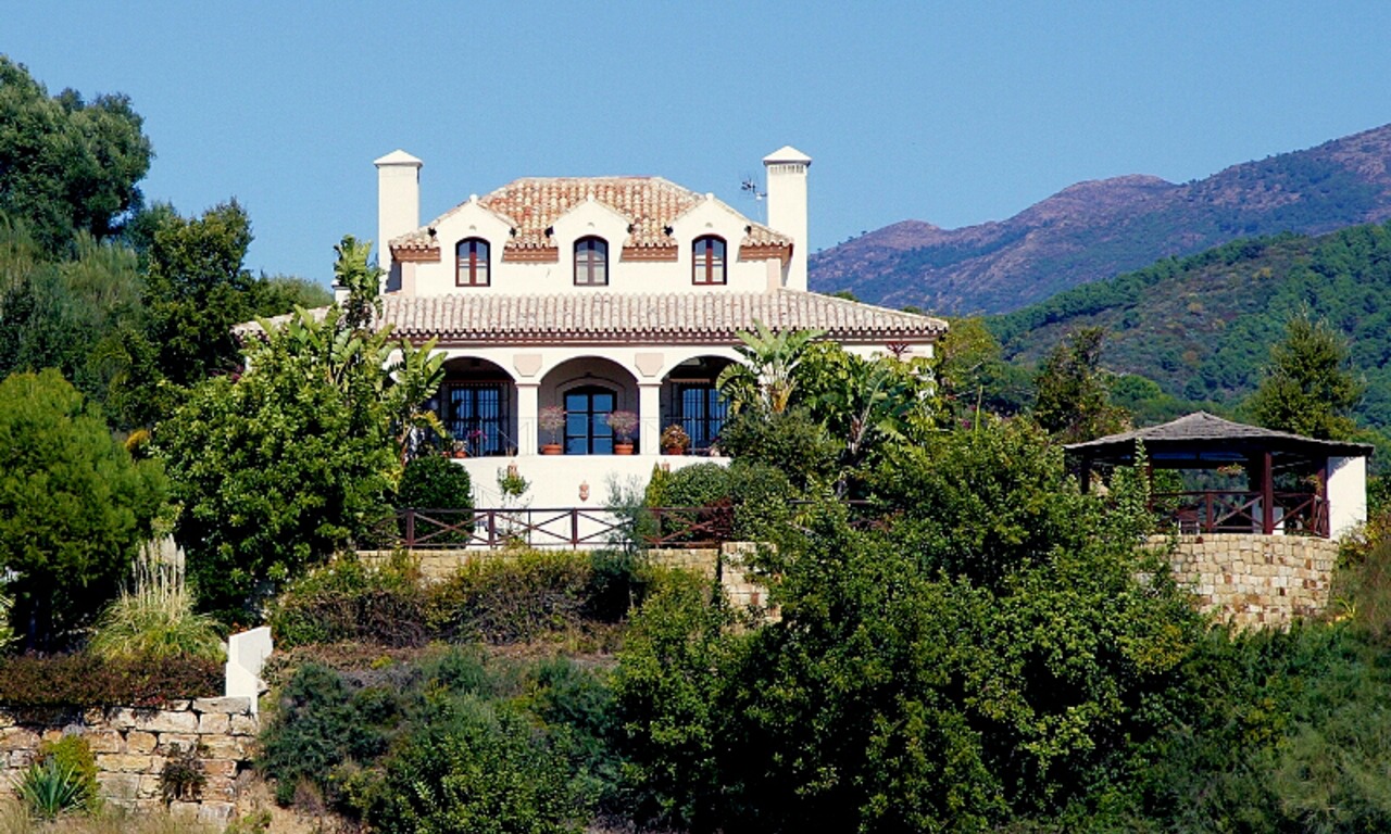 Villa de lujo a la venta en complejo de golf, Marbella – Benahavis 1