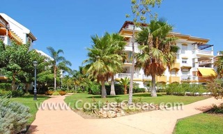 Apartamento de golf situado, planta baja en venta, Puerto Banús – Marbella – Nueva Andalucía 5