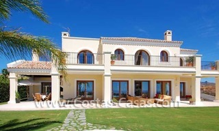Villa de lujo en venta, exclusivo complejo de golf, Nueva Milla de Oro, Puerto Banús - Marbella, Benahavis - Estepona 8