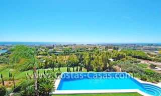 Villa de lujo en venta, exclusivo complejo de golf, Nueva Milla de Oro, Puerto Banús - Marbella, Benahavis - Estepona 28