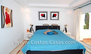 Apartamento de lujo, planta baja, primera línea de playa, frente a la playa, Nueva Milla de Oro, Marbella - Estepona 14