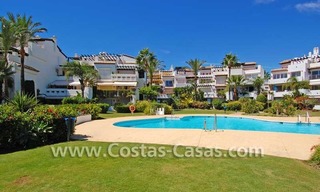Apartamento de lujo, planta baja, primera línea de playa, frente a la playa, Nueva Milla de Oro, Marbella - Estepona 18