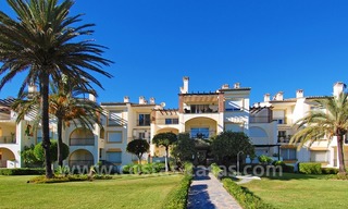 Apartamento ático en primera línea de playa a la venta en la Nueva Milla de Oro entre Marbella y Estepona centro 21