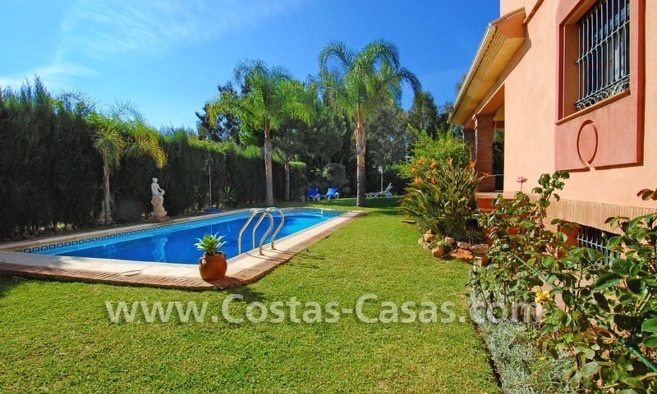 Villa de lujo a la venta en la zona de Marbella – Estepona – Benahavis 5
