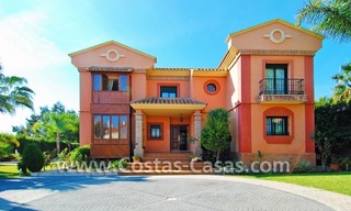 Villa de lujo a la venta en la zona de Marbella – Estepona – Benahavis 2