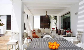 Villa de estilo moderno contemporáneo en venta en la zona de Marbella - Benahavis 2