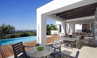 Villa de estilo moderno contemporáneo en venta en la zona de Marbella - Benahavis 1