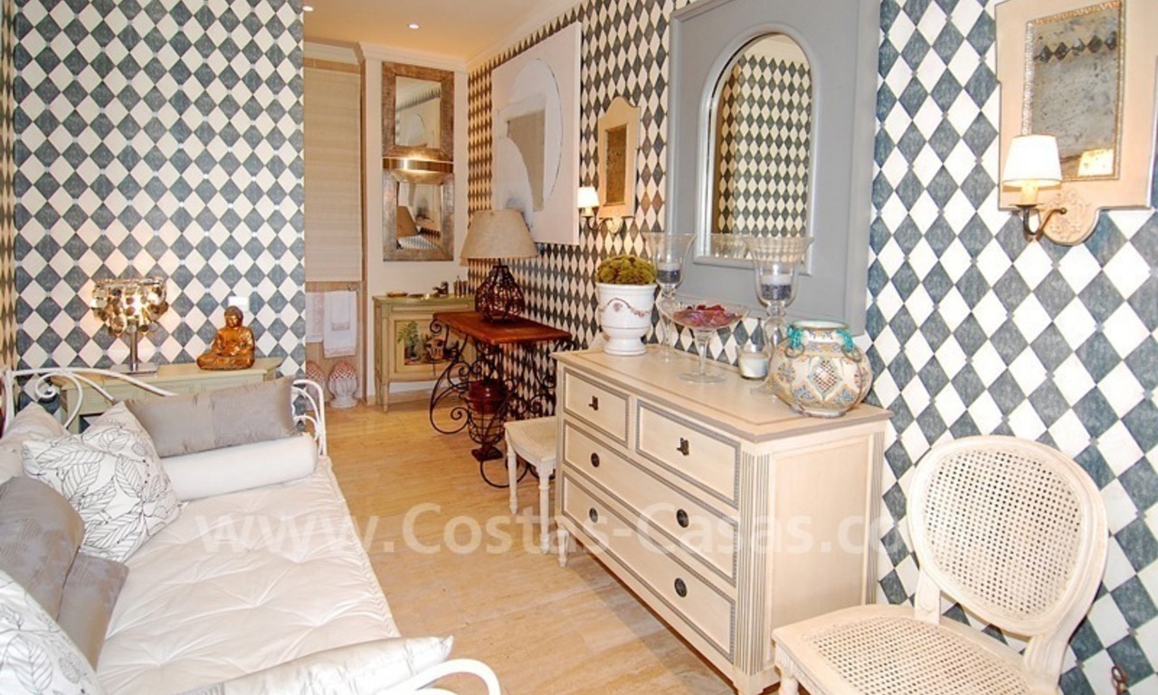 Villa de lujo de estilo clásico para comprar en Nueva Andalucía - Puerto Banus - Marbella 18