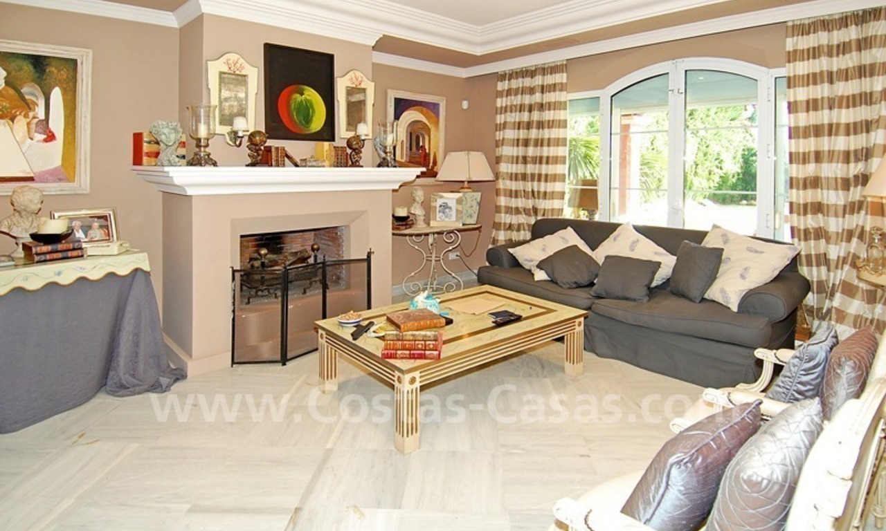 Villa de lujo de estilo clásico para comprar en Nueva Andalucía - Puerto Banus - Marbella 12
