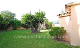 Villa de estilo andaluz a la venta en Nueva Andalucía - Puerto Banus - Marbella 4
