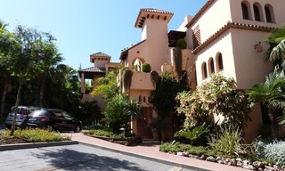 Ganga, lujoso apartamento de golf en venta en un complejo de golf entre Marbella y Estepona centro 12