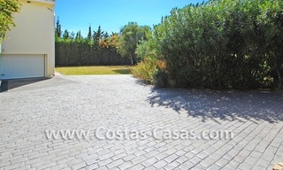 Villa de estilo andaluz para comprar en Nueva Andalucía - Marbella 8