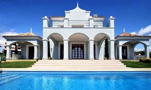 Villa de lujo en venta cerca de campo de golf en Marbella 