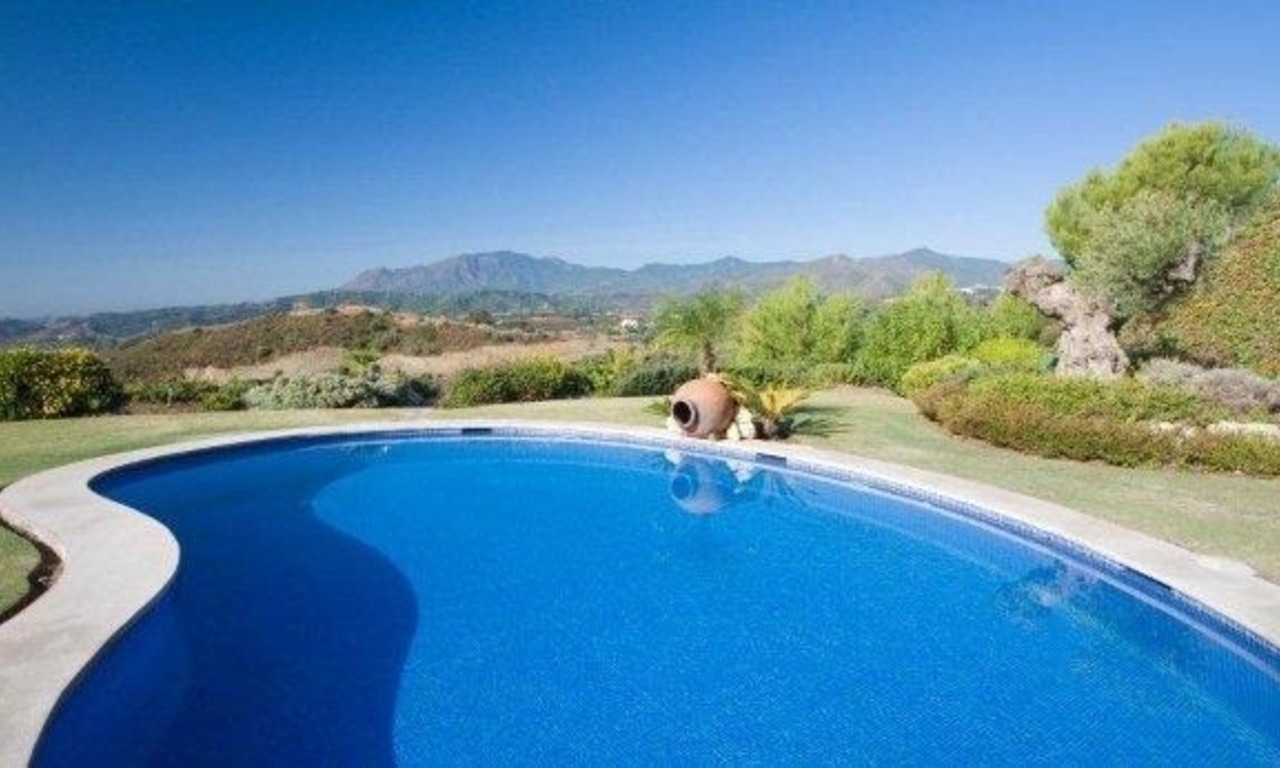 Villa de lujo en venta en campo de golf en la zona de Marbella – Benahavis 3