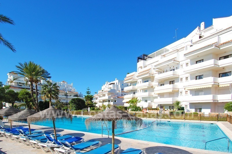 Apartamento en planta baja a la venta en Nueva Andalucia – Marbella