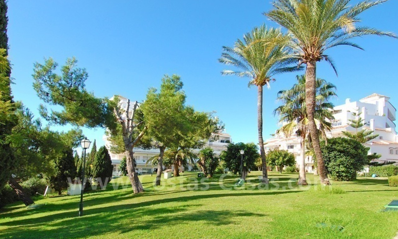 Apartamento en planta baja a la venta en Nueva Andalucia – Marbella 3