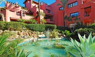 Lujoso apartamento en venta en un complejo en primera línea de playa, Nueva Milla de Oro, Marbella - Estepona 18