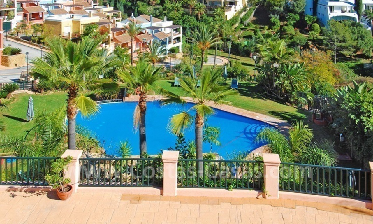 Adosada a la venta en Nueva Andalucia - Marbella 4