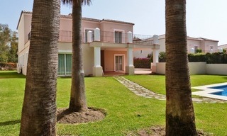Villa de lujo a la venta en zona de golf en Marbella 0