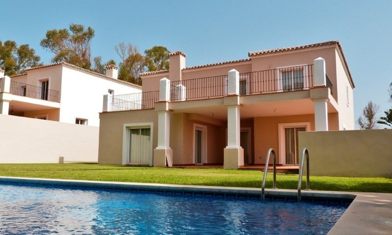Villa de lujo a la venta en zona de golf en Marbella 1