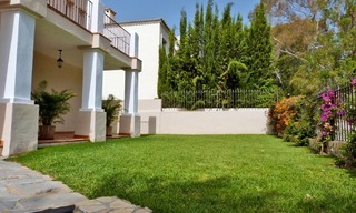 Villa de lujo a la venta en zona de golf en Marbella 2