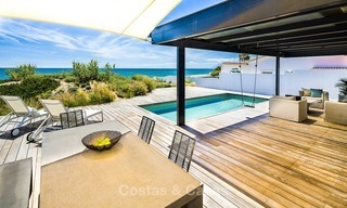 Villa moderna frente al mar en venta en Marbella con vistas al Mediterráneo 1200 