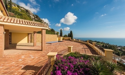 Villa de lujo en venta en Benalmádena, Costa del Sol 