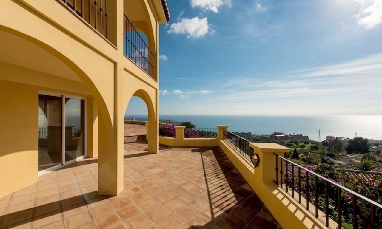 Villa de lujo en venta en Benalmádena, Costa del Sol 2