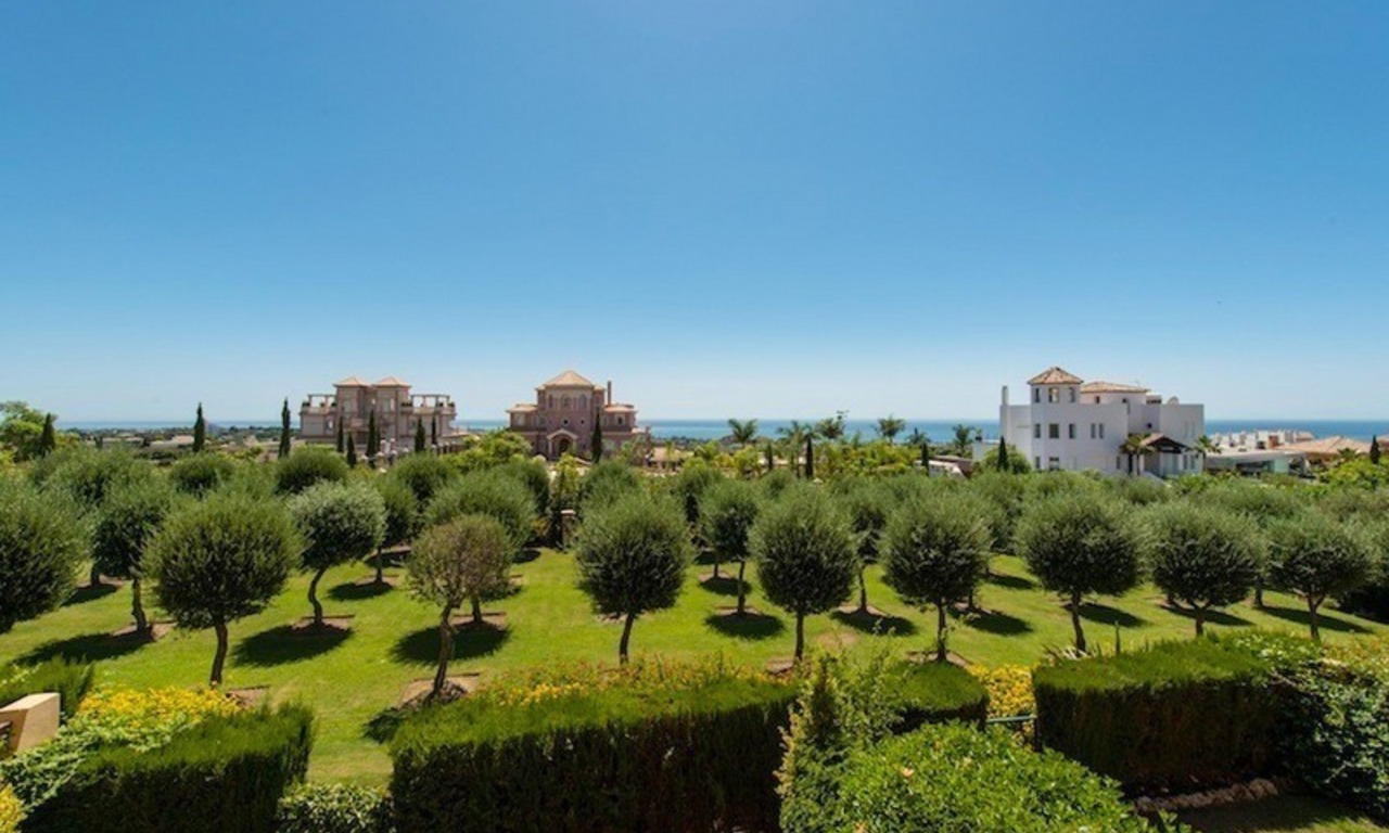 2 Apartamentos de golf a precio de ganga en venta, complejo de golf, Benahavis – Marbella 2