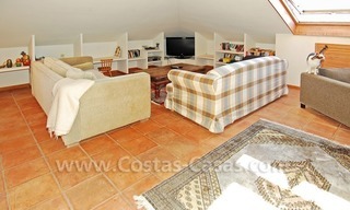 Villa de estilo andaluz a la venta en Nueva Andalucía - Marbella 22