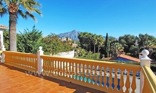 Villa de estilo andaluz a la venta en Nueva Andalucía - Marbella 4