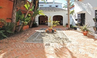 Casa doble de estilo morisco-andaluz a la venta en la Milla de Oro cerca de Puerto Banús 5