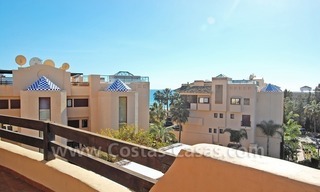 Apartamento ático de lujo a la venta en complejo en la Nueva Milla de Oro, entre Marbella y Estepona centro 11