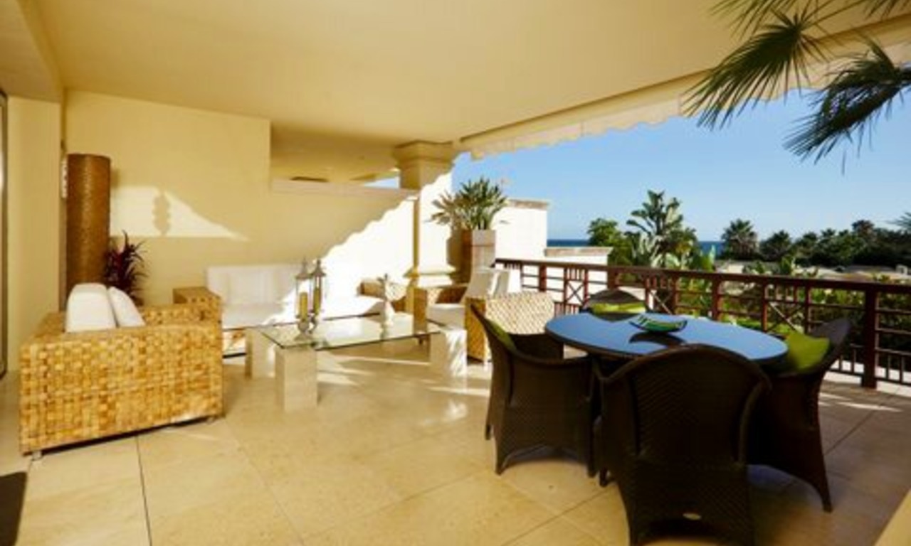 Exclusivo apartamento en venta en Puerto Banús – Marbella 1