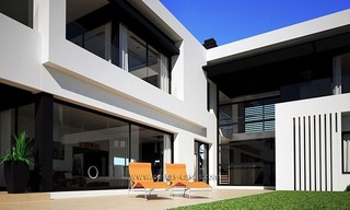 Moderna Villa en venta, primera línea de Golf, Nueva Andalucía – Marbella 2