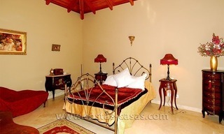 Villa de estilo andaluz a la venta en Estepona - Marbella 21