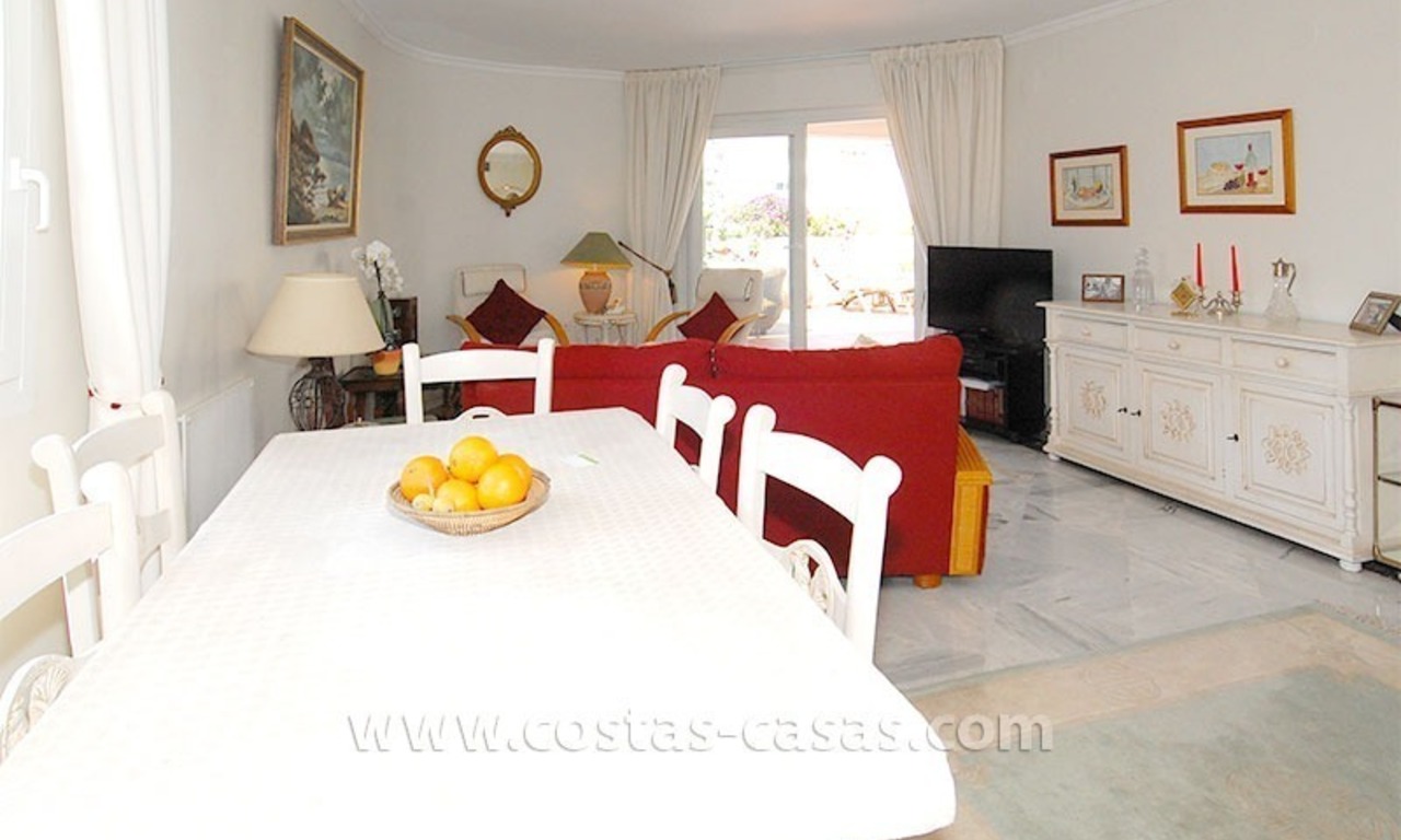 Apartamento a la venta en Nueva Andalucía, Marbella 5