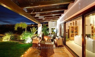 Villa de lujo contemporánea en segunda línea de golf a la venta en Marbella – Benahavis 32