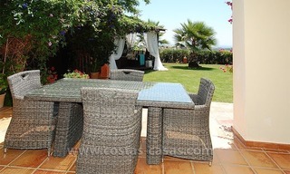 Villa en primera línea de golf a la venta en Marbella - Benahavis 13
