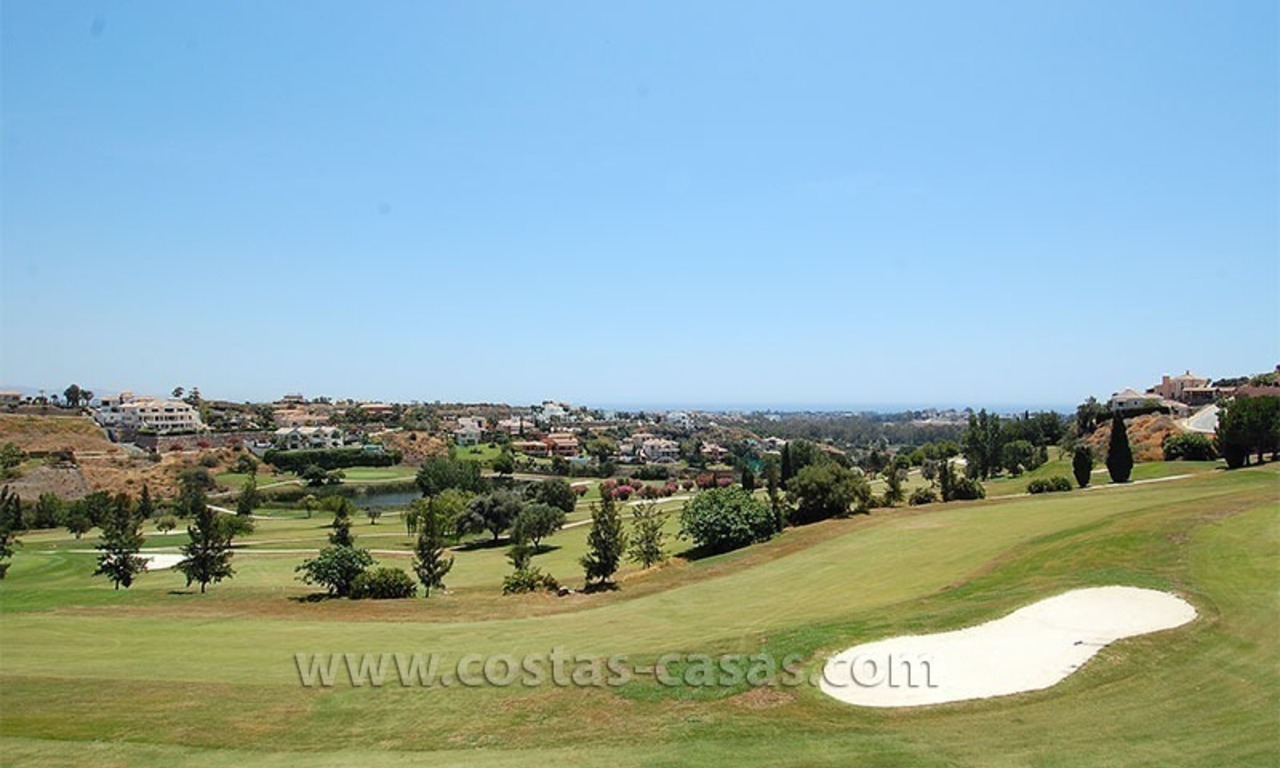 Villa en primera línea de golf a la venta en Marbella - Benahavis 40