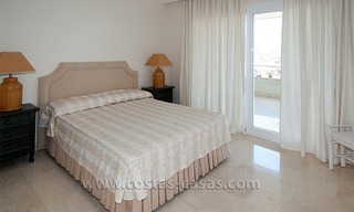 Apartamento moderno para comprar en Nueva Andalulcía - Marbella 9
