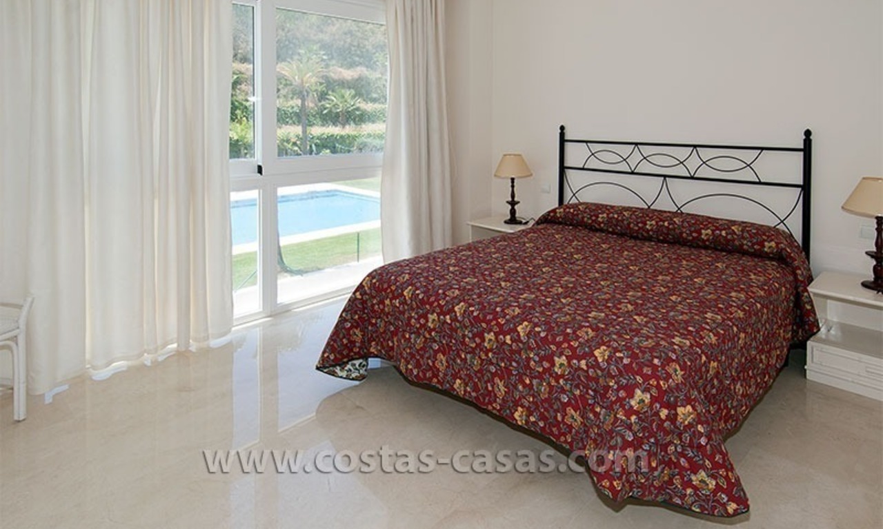Apartamento moderno a la venta en Nueva Andalulcía - Marbella 12