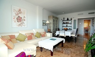 Apartamento en la playa a la venta en Marbella 4
