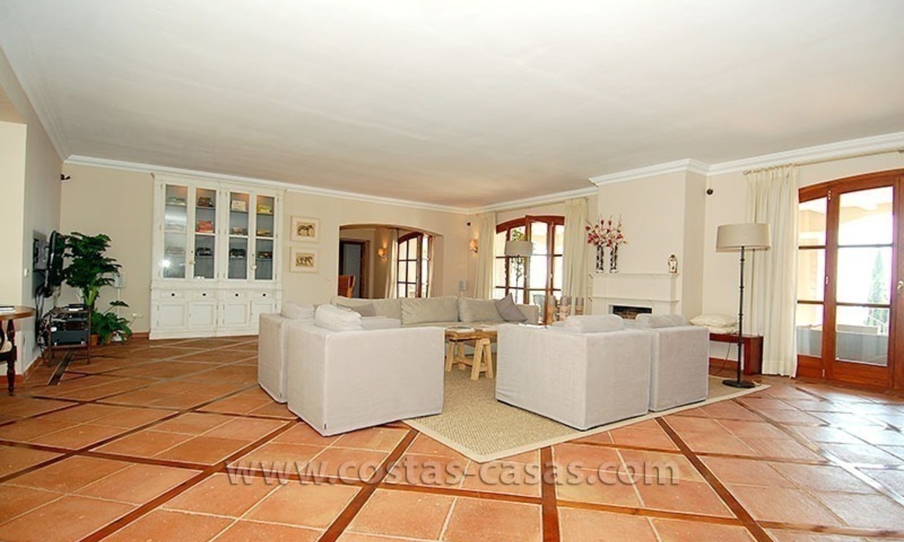 Villa de lujo rústica para comprar en la zona de Marbella – Benahavís 12