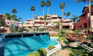 Apartamento de lujo frontal al mar para alquilar en vacaciones en complejo en primera línea de playa en la Milla de Oro, Marbella - Estepona, Costa del Sol 17