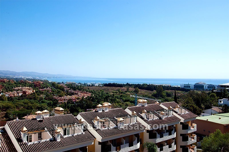 Apartamento a la venta en Nueva Andalucía - Marbella