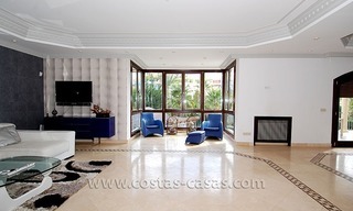 Villa exclusiva de estilo andaluz a la venta en la zona de Marbella - Benahavis 17